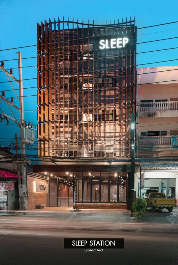 Sleep Station Hotel Surat Thani Bagian luar foto